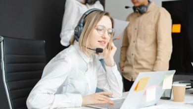 contact service help desk